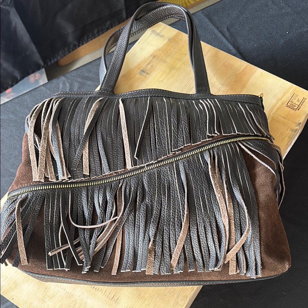 Innue Italian Leather Brown And Black Fringe Tote With Structured Design